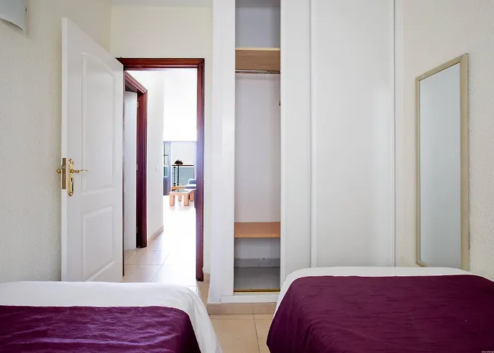 Caleta Sea View 2 Апартаменти